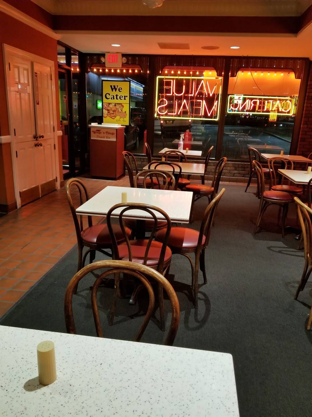 Wings n Things | restaurant | 519 Fulton Ave, Hempstead, NY 11550, USA | 5164830936 OR +1 516-483-0936