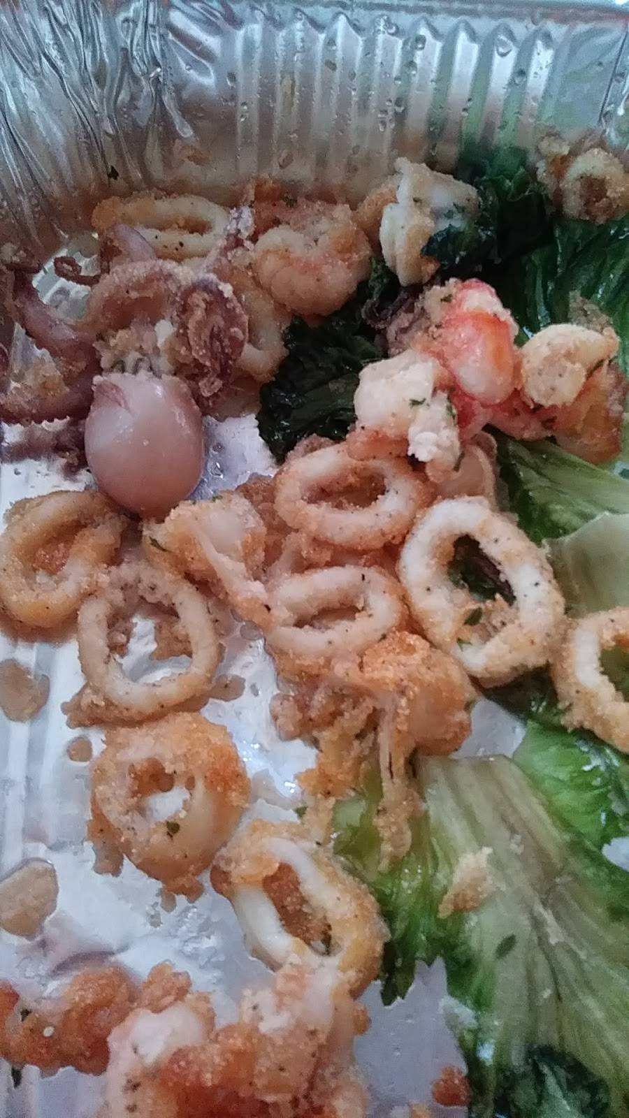 La Villa | restaurant | 30 West Post Road, White Plains, NY 10606, USA | 9146835269 OR +1 914-683-5269