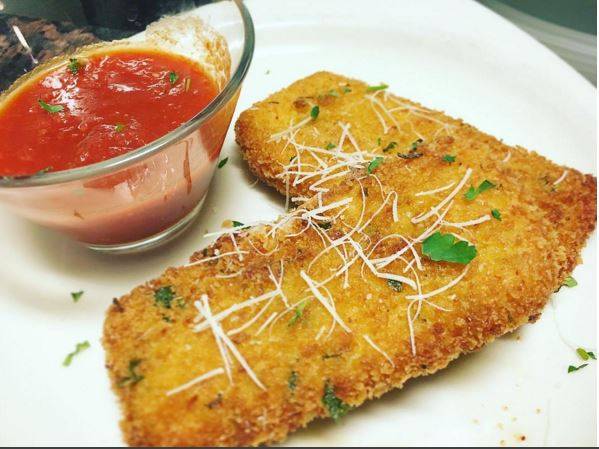 Alfonsos Trattoria | meal delivery | 99 W Main St, Somerville, NJ 08876, USA | 9085260616 OR +1 908-526-0616