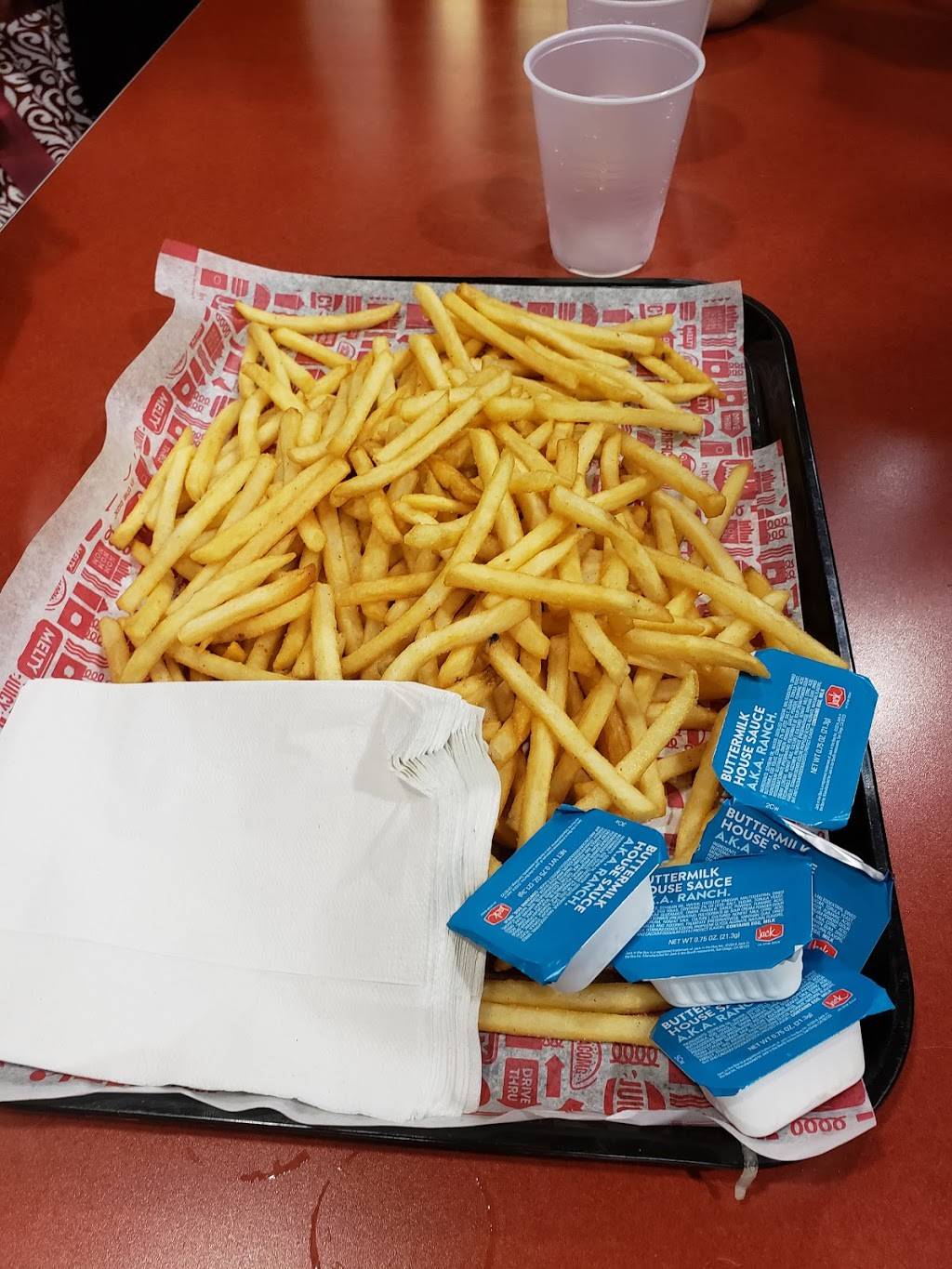 Jack in the Box | restaurant | 1081 S Main St, Manteca, CA 95337, USA | 2092398288 OR +1 209-239-8288