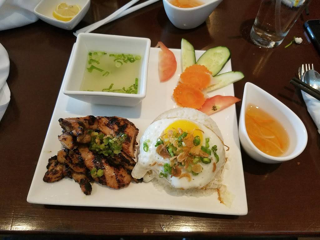 Le Viet | restaurant | 1019 S 11th St, Philadelphia, PA 19147, USA | 2154631570 OR +1 215-463-1570