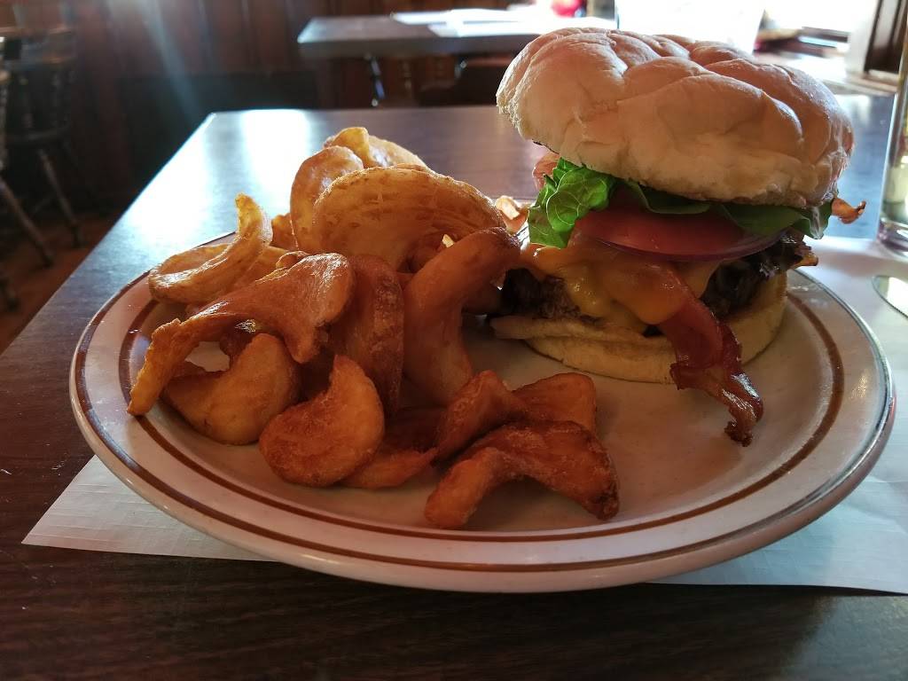 Nau-Ti-Gal | restaurant | 5360 Westport Rd, Madison, WI 53704, USA | 6082463130 OR +1 608-246-3130