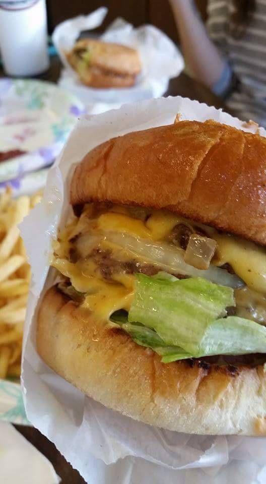 Drifters Hamburgers | restaurant | 4455 Mark Dabling Blvd, Colorado Springs, CO 80907, USA | 7195488163 OR +1 719-548-8163