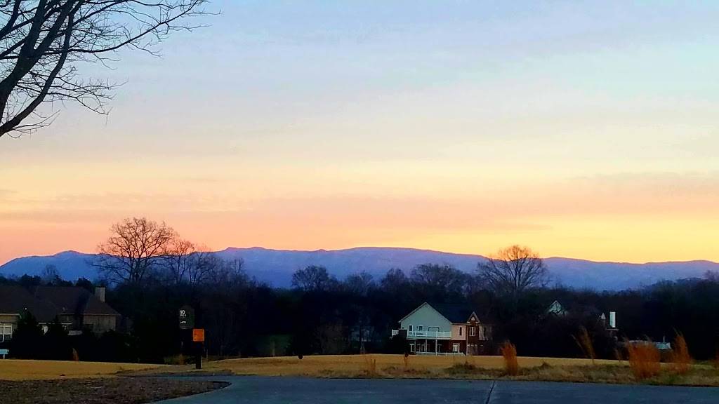 Kahite Pub & Grill | restaurant | 400 Kahite Trail, Vonore, TN 37885, USA | 4238842159 OR +1 423-884-2159