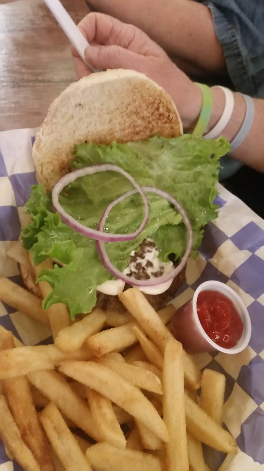 Boss Burger | restaurant | 1147 Boston Ave, Nederland, TX 77627, USA | 4097672778 OR +1 409-767-2778