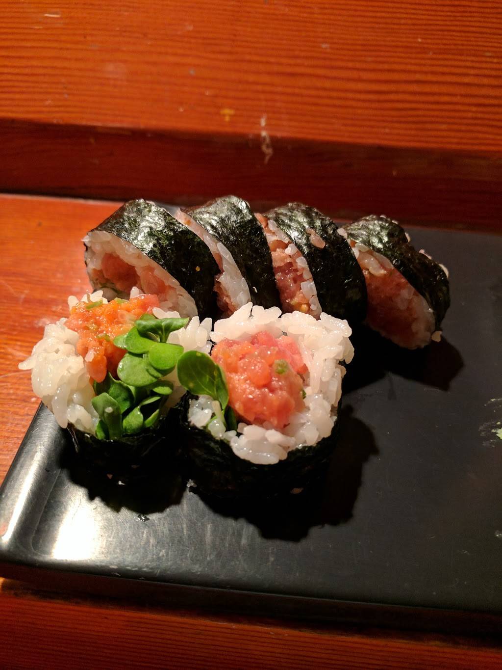 Sushi King | restaurant | 1330 Wilshire Blvd, Santa Monica, CA 90403, USA | 3103950120 OR +1 310-395-0120