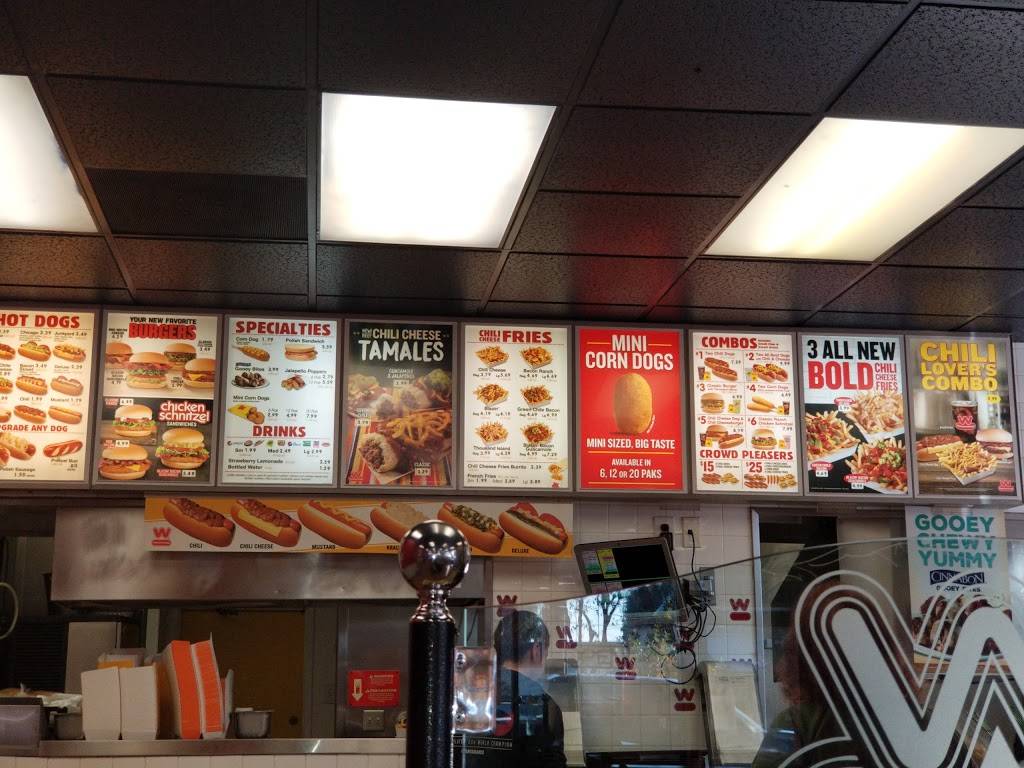 Wienerschnitzel | restaurant | 2900 Standiford Ave, Modesto, CA 95350, USA | 2095211111 OR +1 209-521-1111