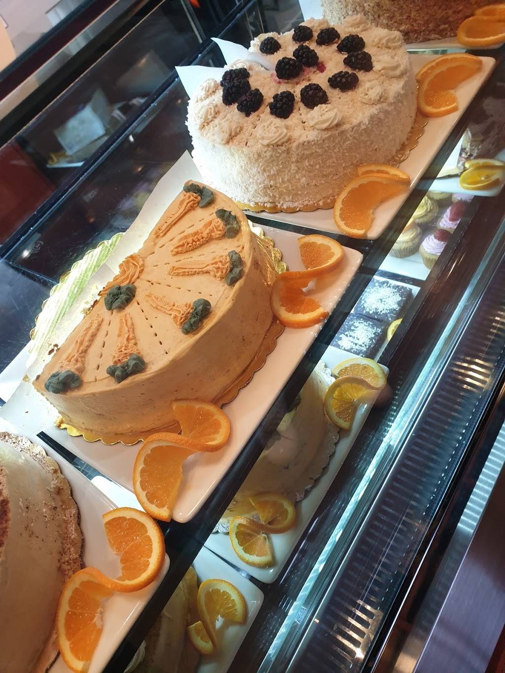 The Grain Cafe | restaurant | 10032 Venice Blvd, Culver City, CA 90232, USA | 3108760180 OR +1 310-876-0180