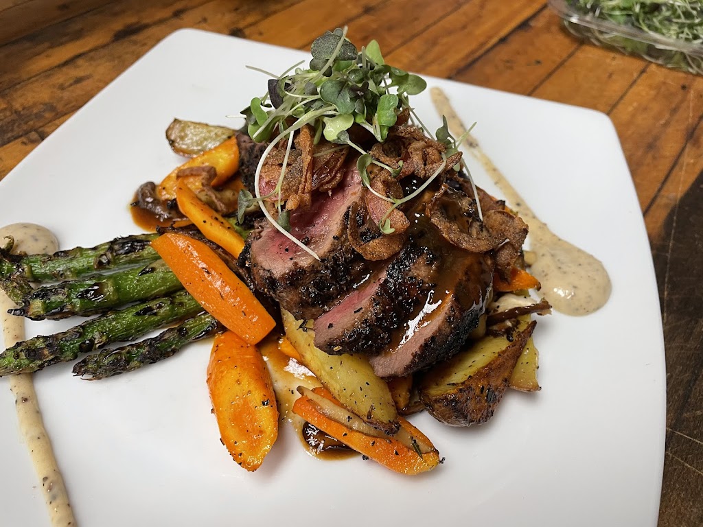 Cabana | restaurant | 140 Broadway, Newport, RI 02840, USA | 4013245167 OR +1 401-324-5167