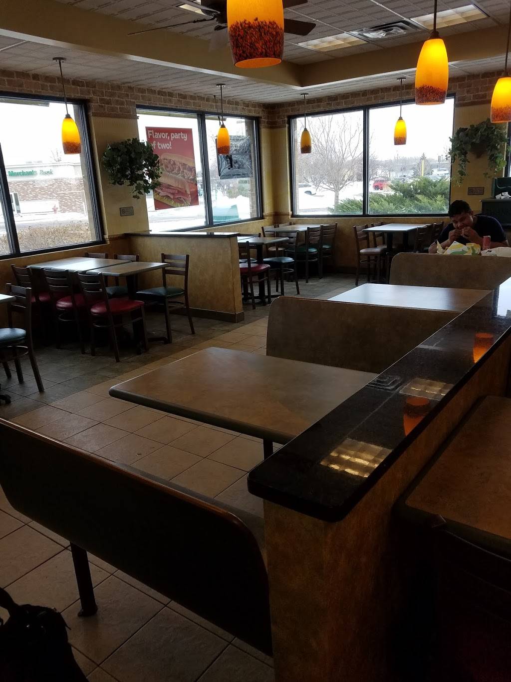 Subway | restaurant | 8455 E Point Douglas Rd, Cottage Grove, MN 55016, USA | 6514590076 OR +1 651-459-0076