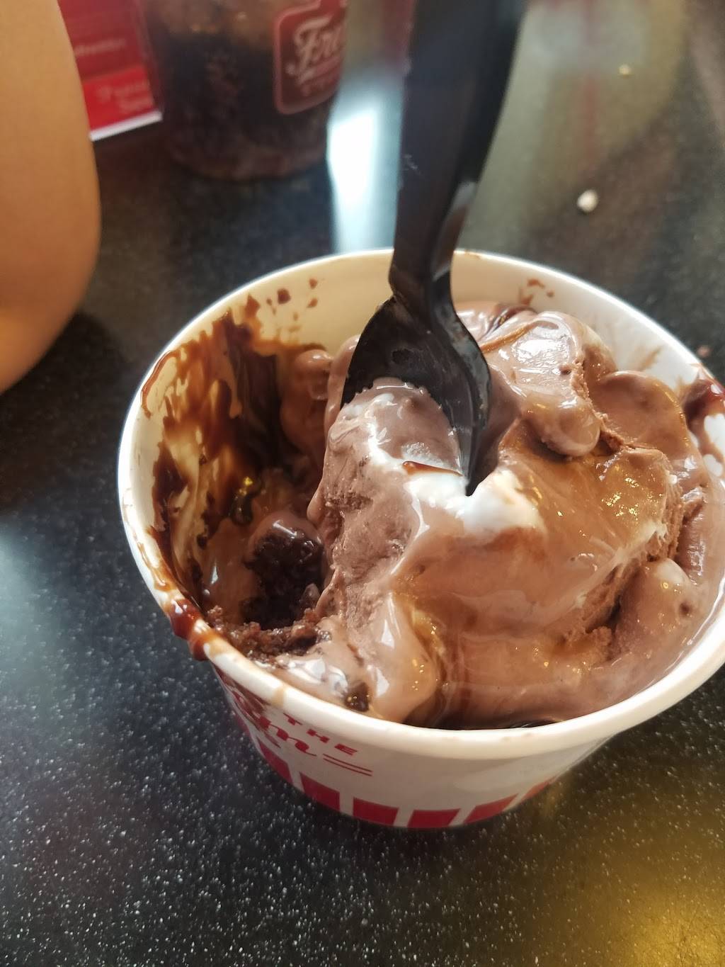 Freddys Frozen Custard & Steakburgers | restaurant | 8234 S Kipling Pkwy, Littleton, CO 80127, USA | 3034078920 OR +1 303-407-8920