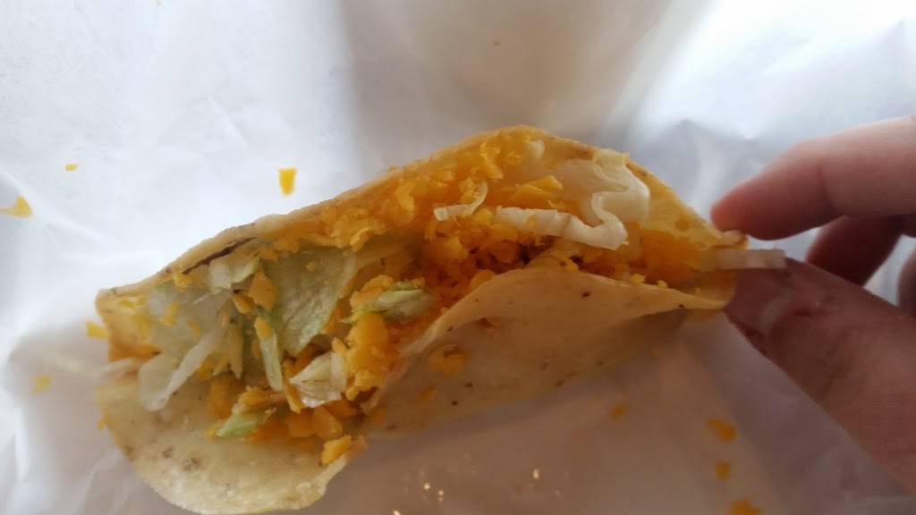 Carolinas Mexican Food | restaurant | 27 N Dysart Rd, Avondale, AZ 85323, USA | 6239250808 OR +1 623-925-0808