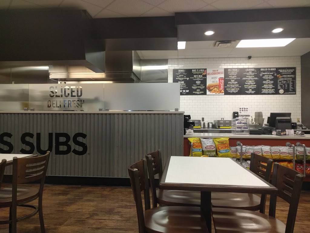 Cousins Subs | meal takeaway | 1150 Miller Park Way, West Milwaukee, WI 53214, USA | 4143835120 OR +1 414-383-5120
