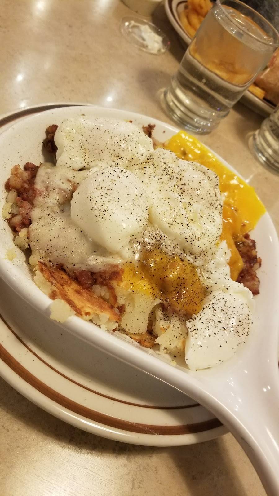 Townee Square Restaurant | restaurant | 508 N Milwaukee Ave, Libertyville, IL 60048, USA | 8473679144 OR +1 847-367-9144