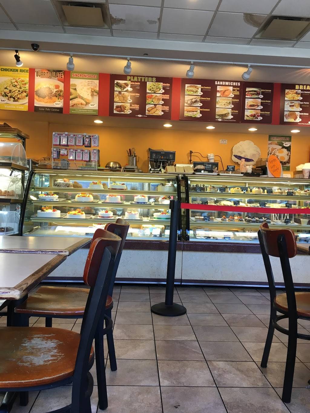 Vanilla Cafe Pastry Garden | restaurant | 8701 Roosevelt Ave, Flushing, NY 11372, USA | 7185070807 OR +1 718-507-0807