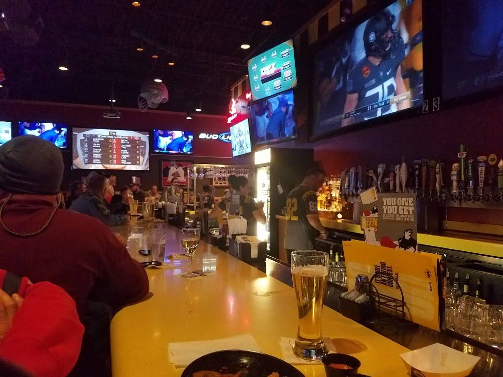 Buffalo Wild Wings | restaurant | 200 Biggs Blvd, Harrison, OH 45030, USA | 5132029464 OR +1 513-202-9464