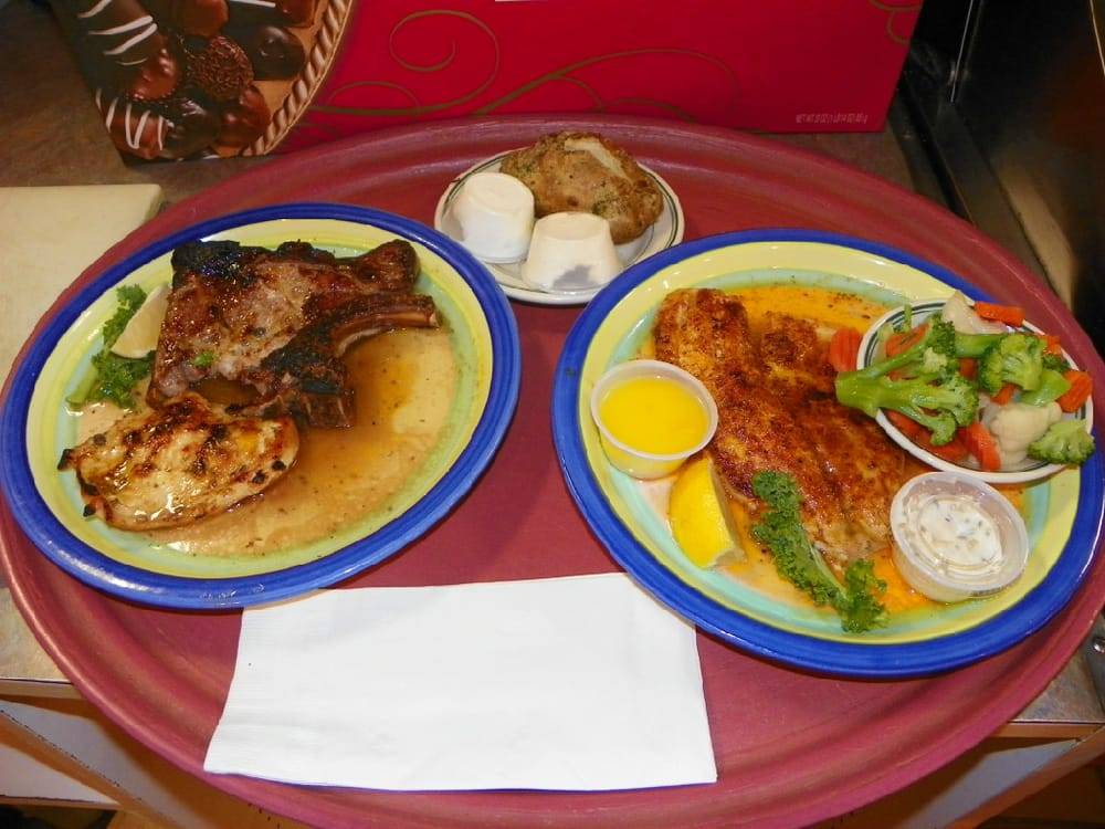 Hickory Garden Family Restaurant | restaurant | 3311 Hickory Grove Rd, Davenport, IA 52806, USA | 5633863620 OR +1 563-386-3620