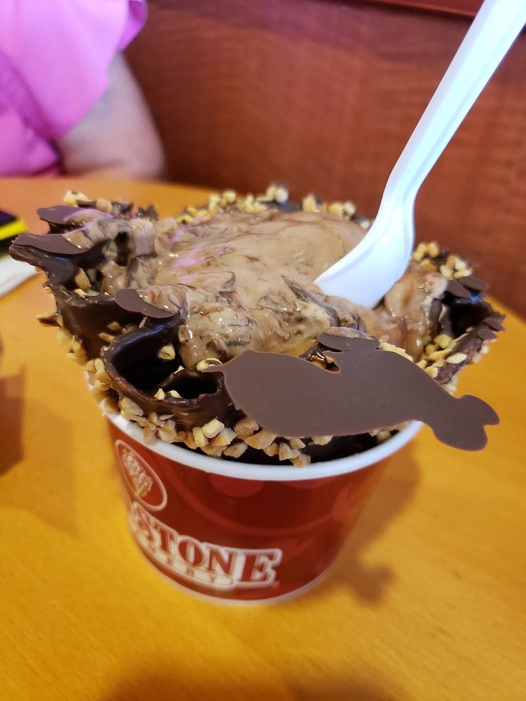 Cold Stone Creamery | bakery | 550 Oyster Point Rd Ste E, Newport News, VA 23602, USA | 7572690550 OR +1 757-269-0550