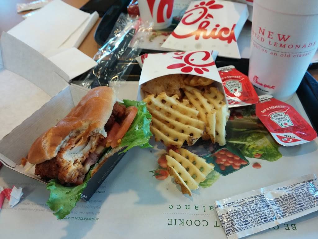 Chick-fil-A | restaurant | 6176 Retail Rd Ste 100, Dallas, TX 75231, USA | 2148907551 OR +1 214-890-7551
