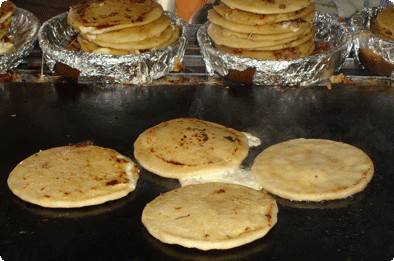 PUPUSERIA JOHAN | restaurant | 3143 louise st linwood ca 90262, Lynwood, CA 90262, USA | 3234906785 OR +1 323-490-6785