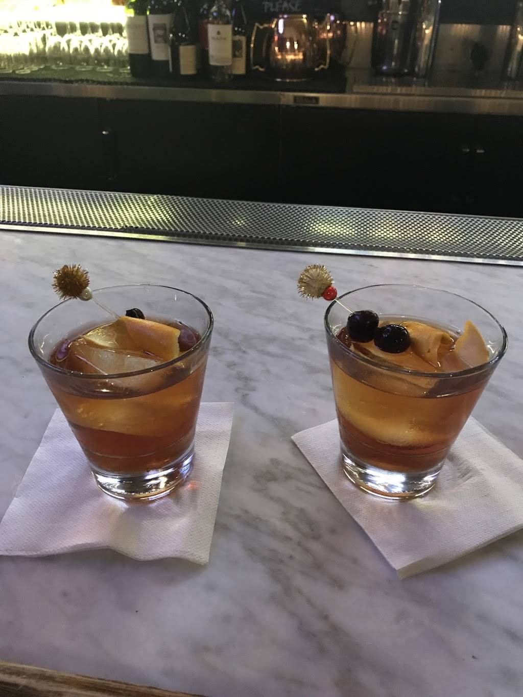 House Rules | restaurant | 2227 Polk St, San Francisco, CA 94109, USA | 4157229109 OR +1 415-722-9109