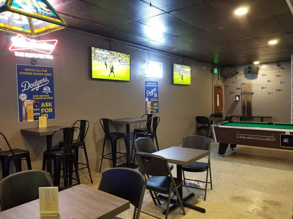 Caliz Sports Bar | restaurant | 300 W Anaheim St, Long Beach, CA 90813, USA | 5622838995 OR +1 562-283-8995