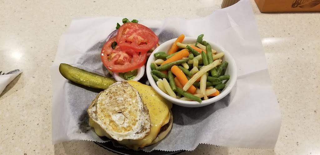 Sunset Grill Pewaukee | restaurant | W278 N2315 Prospect Ave #200, Pewaukee, WI 53072, USA | 2626964578 OR +1 262-696-4578