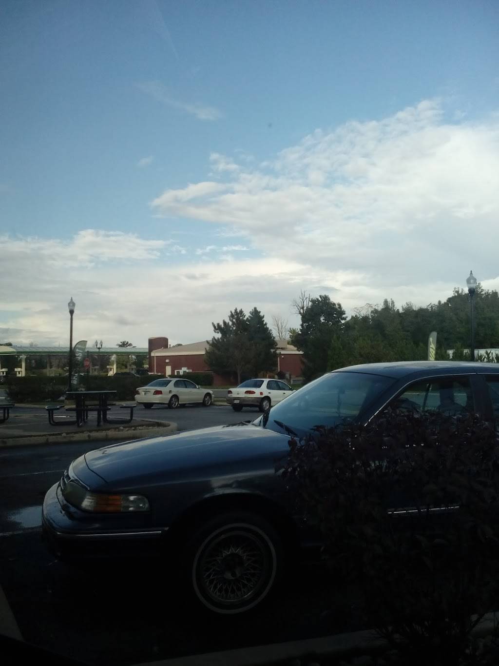 Subway | restaurant | 9155 E 56th St, Indianapolis, IN 46216, USA | 3175456057 OR +1 317-545-6057