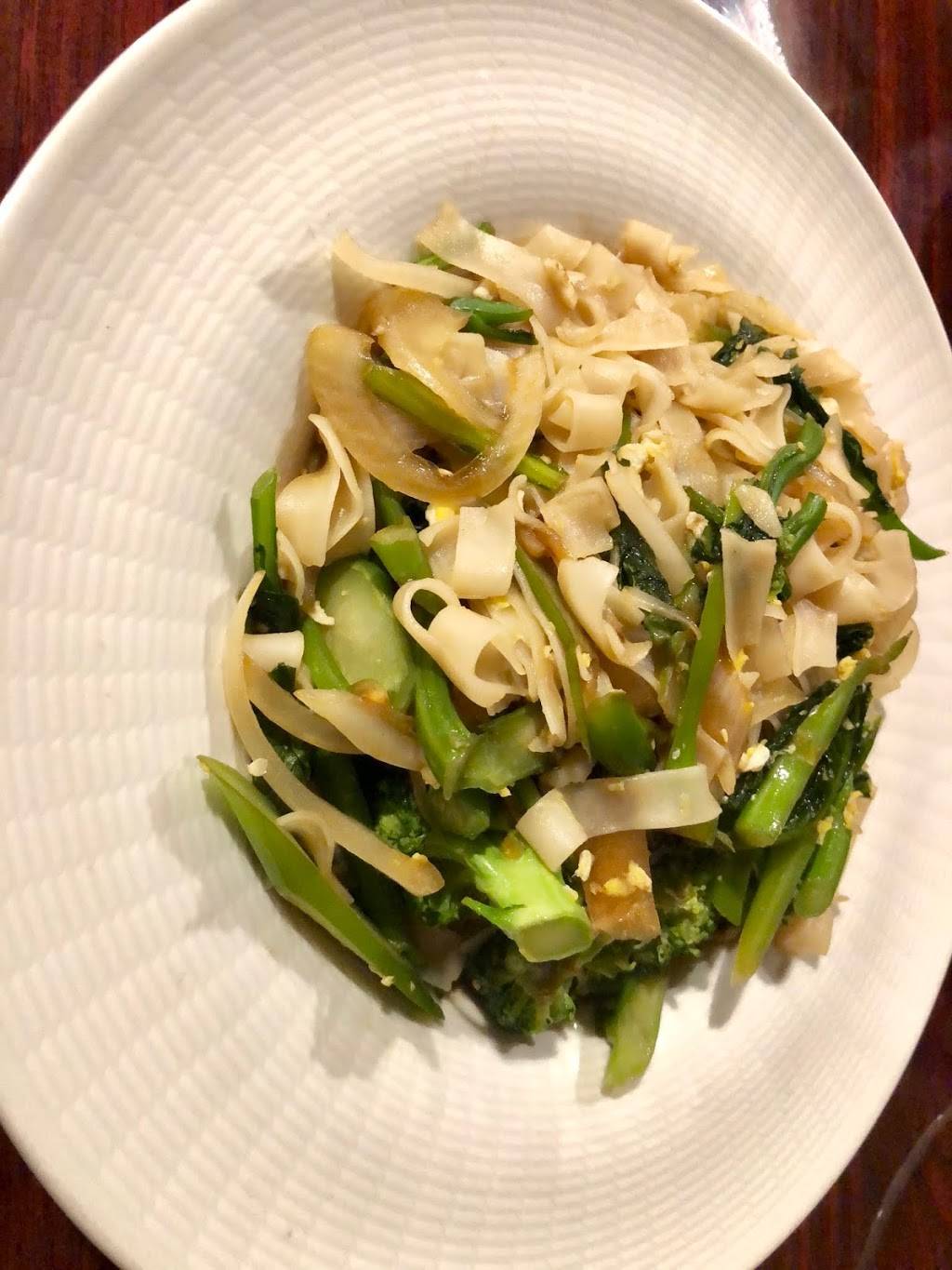 Lotus Garden | restaurant | 1011 King St, Utica, NY 13501, USA | 3157988897 OR +1 315-798-8897