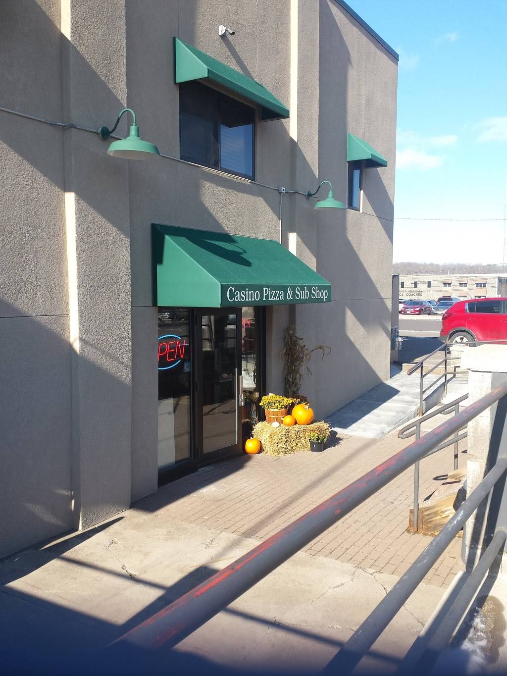 Casino Pizza & Sub Shop | restaurant | 7 13th St N, Cloquet, MN 55720, USA | 2188792068 OR +1 218-879-2068