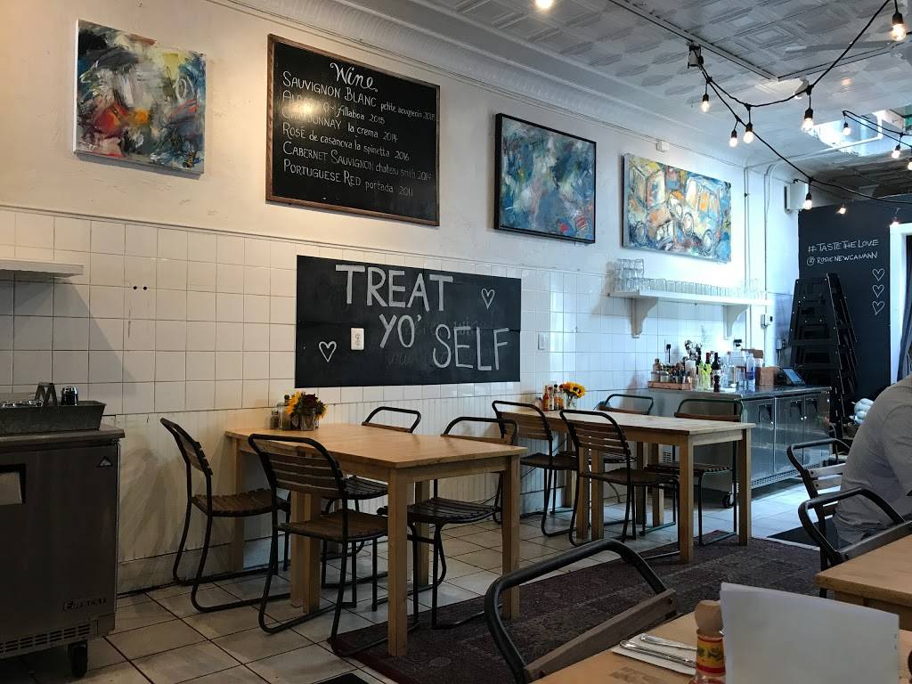 Rosie | restaurant | 27 Elm St, New Canaan, CT 06840, USA | 2039668998 OR +1 203-966-8998