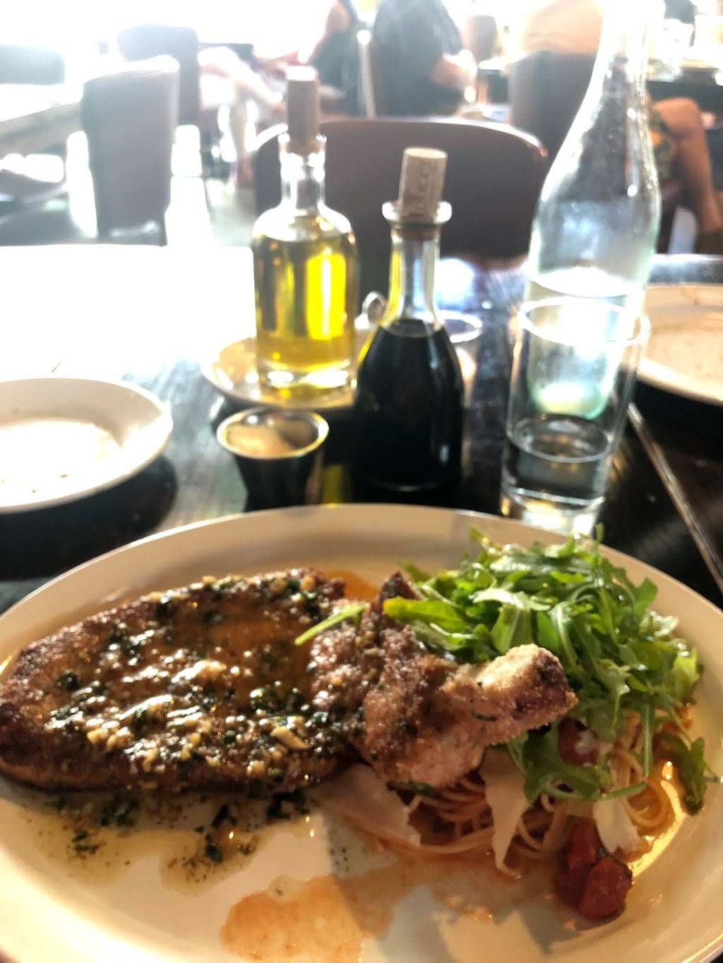 Tavolo V Italian Restaurants | restaurant | 6118 Delmar Blvd, St. Louis, MO 63112, USA | 3147214333 OR +1 314-721-4333