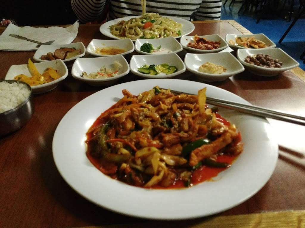 Good Fella | restaurant | 905 S Neil St # F, Champaign, IL 61820, USA | 2172395959 OR +1 217-239-5959