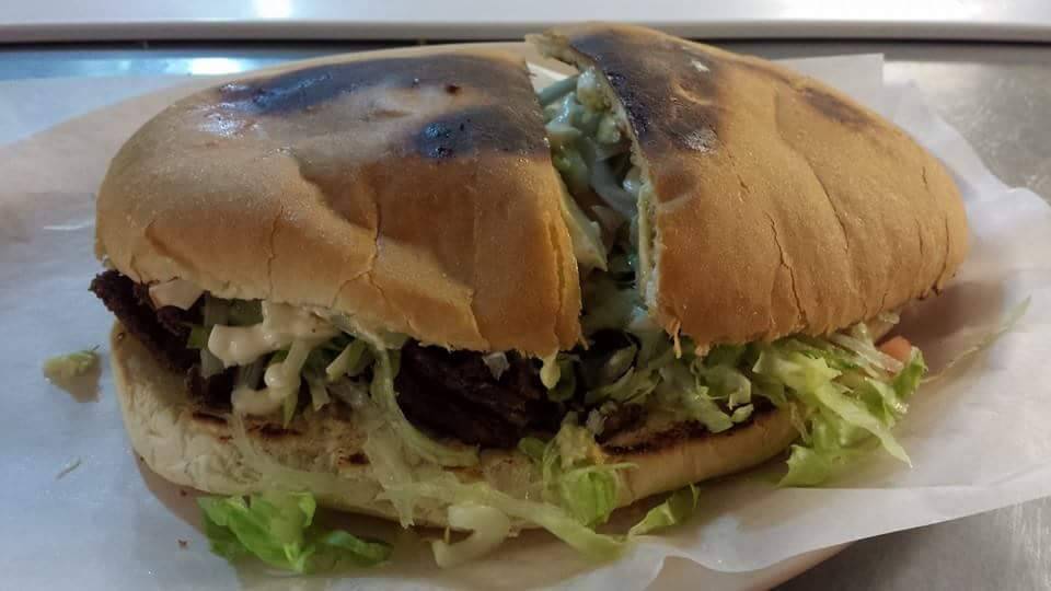 El Rey Burritos | restaurant | 1310 Grand Ave, West Des Moines, IA 50265, USA | 5152213577 OR +1 515-221-3577