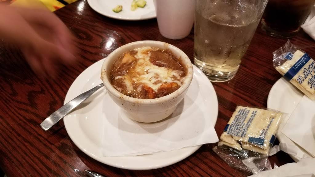 Austins Restaurant | restaurant | 2448 N Main St, High Point, NC 27262, USA | 3368691600 OR +1 336-869-1600