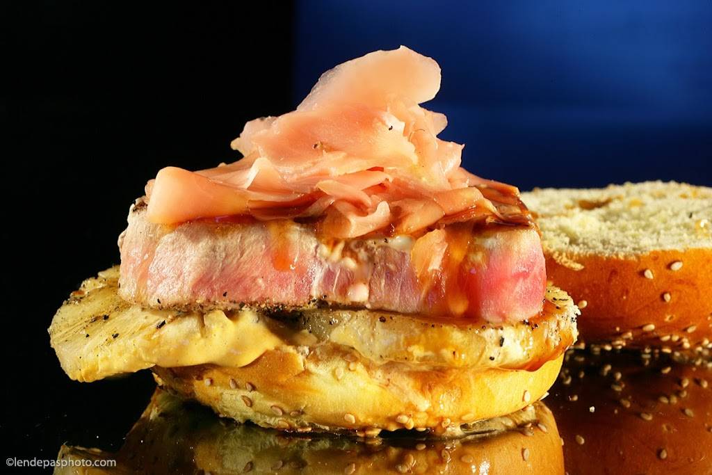 BGR The Burger Joint | restaurant | 229 Boardwalk Pl, Gaithersburg, MD 20878, USA | 3015697086 OR +1 301-569-7086