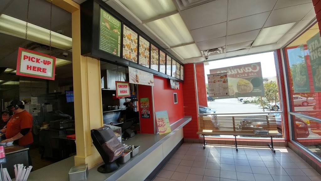 Del Taco | meal takeaway | 31904 Mission Trail, Lake Elsinore, CA 92530, USA | 9516745771 OR +1 951-674-5771