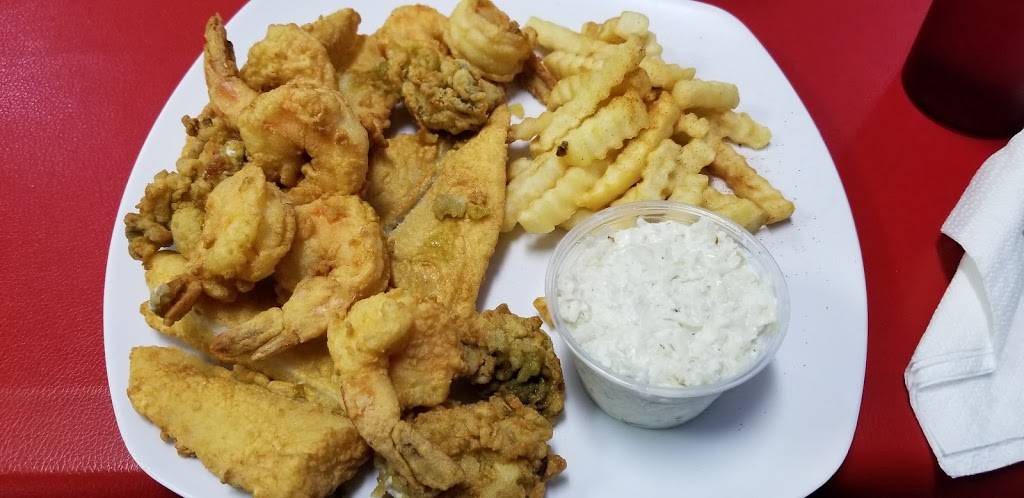 Peters Seafood Llc | restaurant | 7232 Williamson Rd, Roanoke, VA 24019, USA | 5403667585 OR +1 540-366-7585