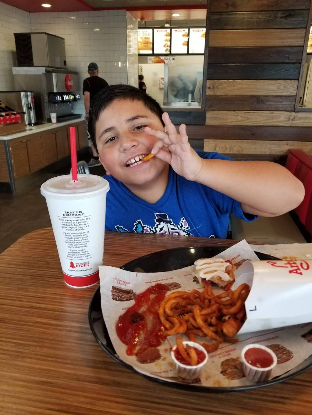 Arbys | restaurant | 2219 S Interstate 35 N, San Marcos, TX 78666, USA | 5123924884 OR +1 512-392-4884