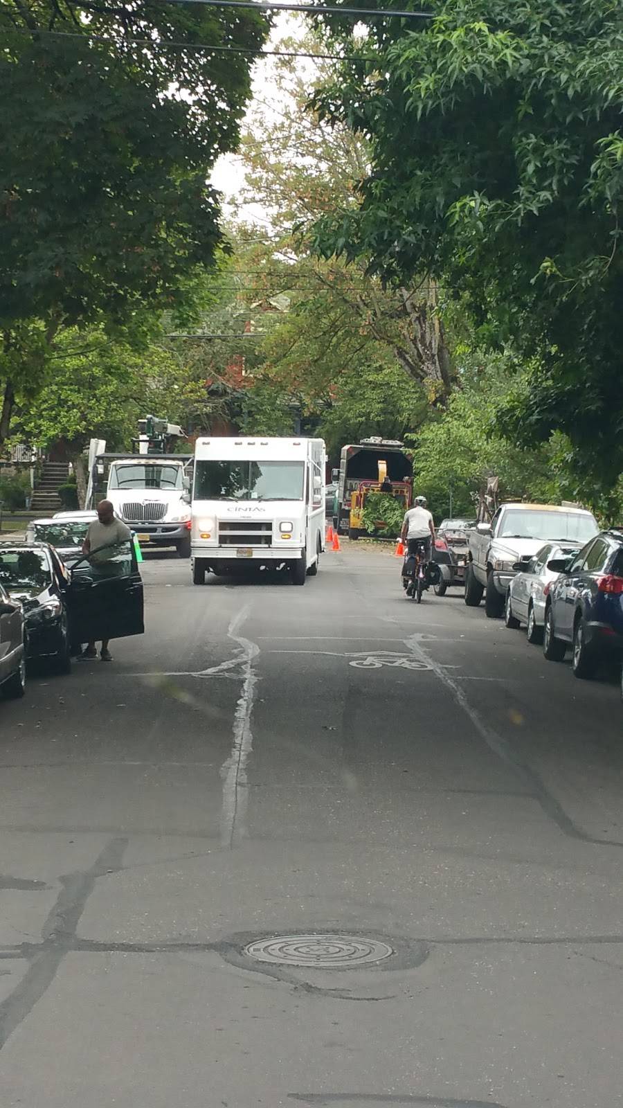 Americas Noodle Inc | restaurant | 710 NE Tillamook St, Portland, OR 97212, USA | 5032846818 OR +1 503-284-6818