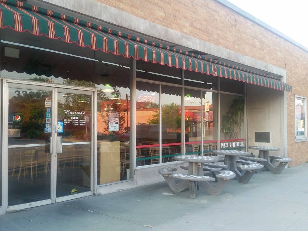 Mancinos Pizza & Grinders | restaurant | 3300 Ridge Rd, Lansing, IL 60438, USA | 7084746337 OR +1 708-474-6337