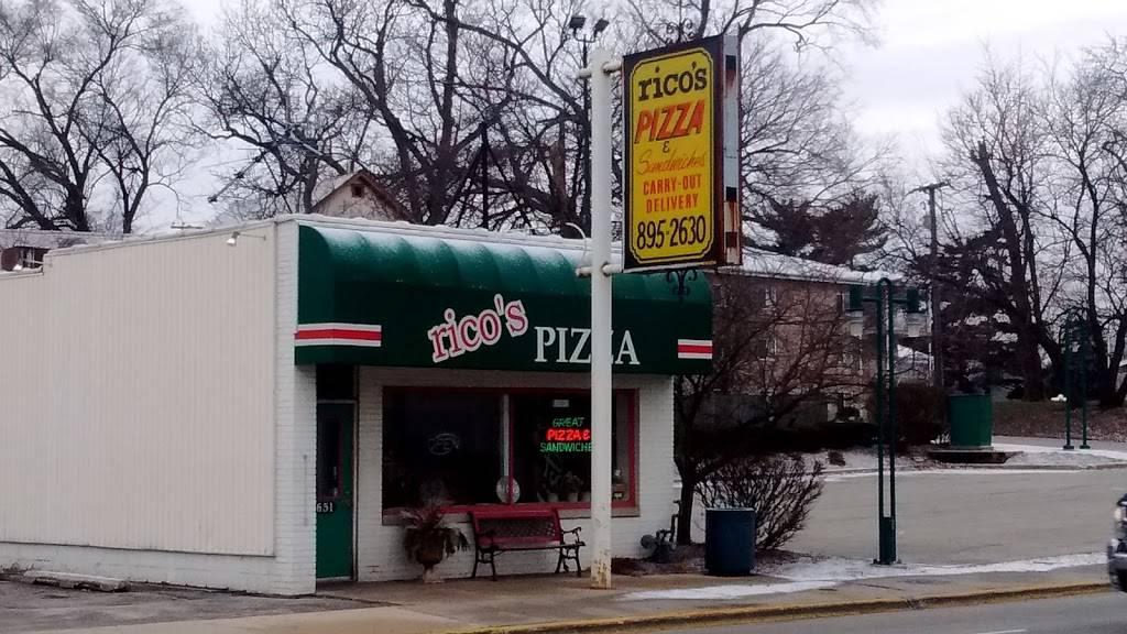 ricos Pizza | restaurant | 3651 Ridge Rd, Lansing, IL 60438, USA | 2199722630 OR +1 219-972-2630