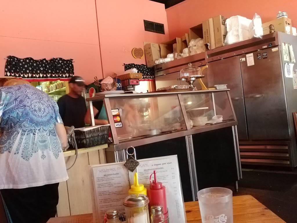 Buddys Place | restaurant | 18 W Cross Main St, New Castle, KY 40050, USA | 5028450909 OR +1 502-845-0909