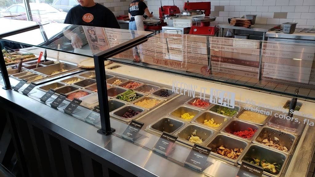 Blaze Pizza | meal takeaway | 110 General Stilwell Dr Ste.106, Marina, CA 93933, USA | 8317411077 OR +1 831-741-1077