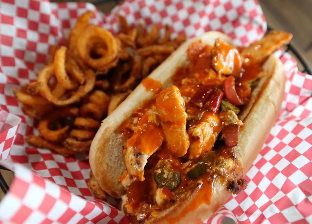 Roxbury Bar & Grill | restaurant | 8901 County Hwy Y, Sauk City, WI 53583, USA | 6086438434 OR +1 608-643-8434