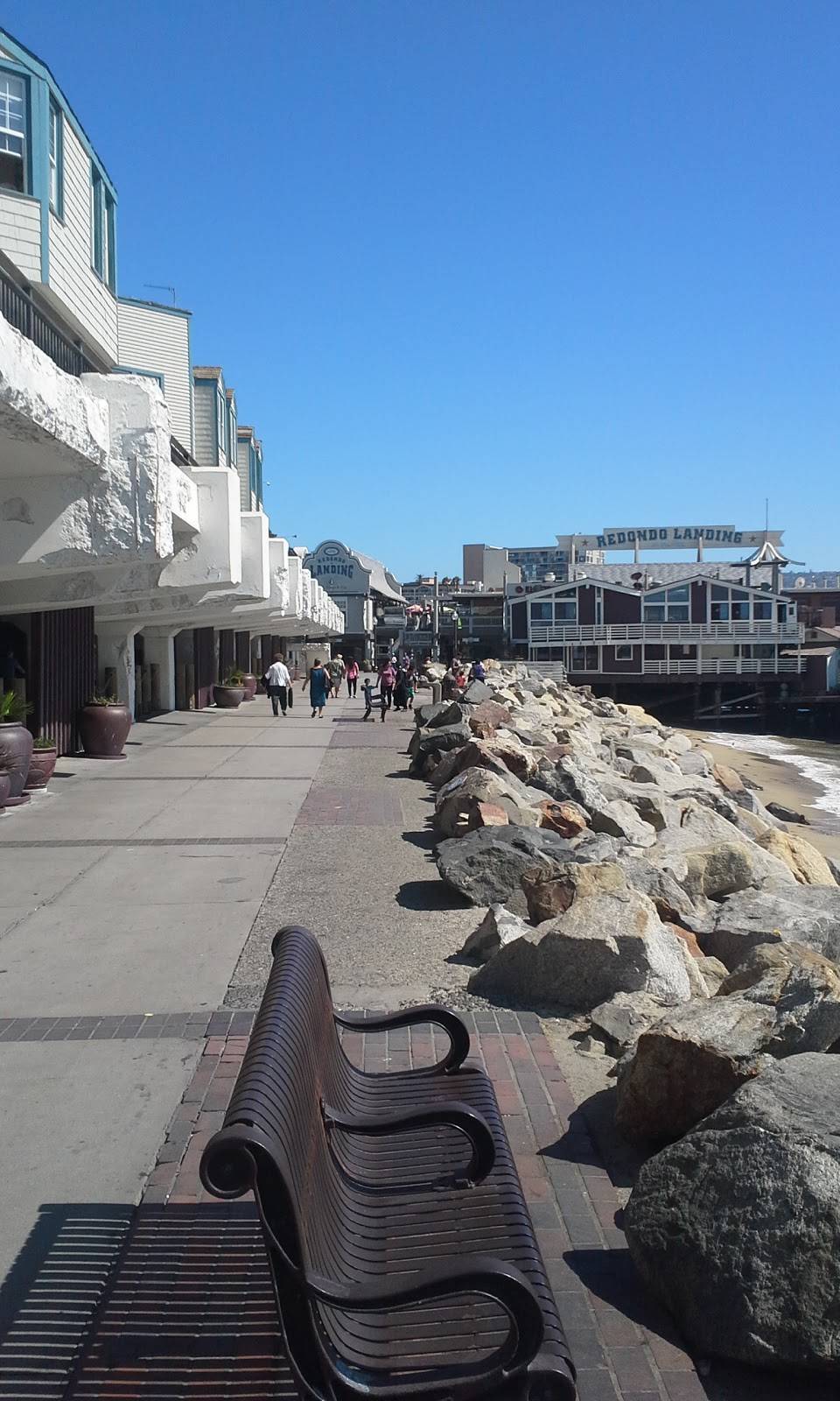 El Cinco De Mayo | restaurant | 240 Fishermans Wharf, Redondo Beach, CA 90277, USA | 3103728485 OR +1 310-372-8485