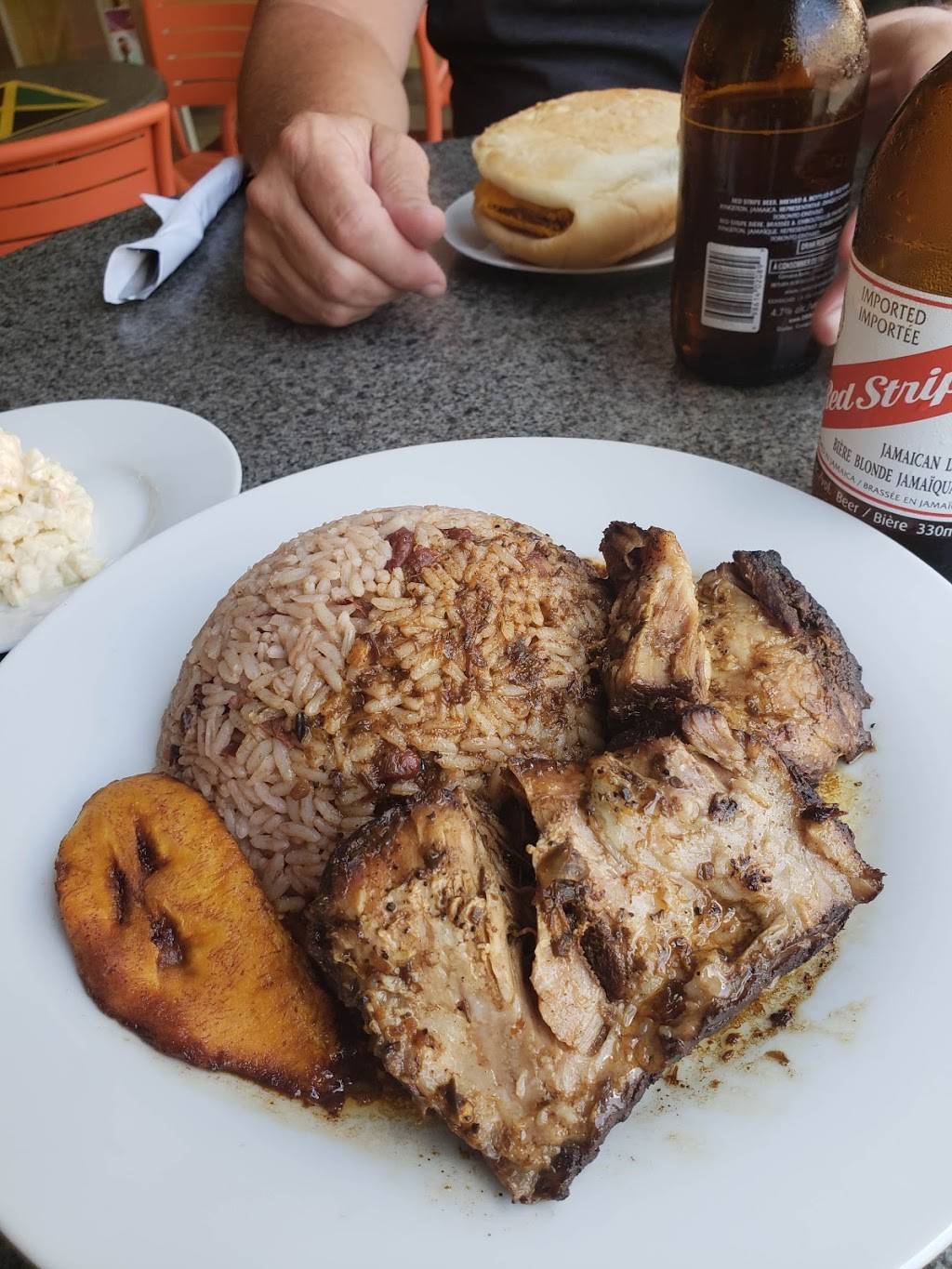 Caribbean Sizzle | restaurant | 427 George St N, Peterborough, ON K9H 3R4, Canada | 7057439320 OR +1 705-743-9320