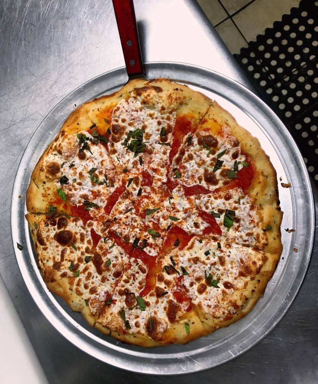 Camila’s Bistro | restaurant | 334 Main St, Catskill, NY 12414, USA | 5187190393 OR +1 518-719-0393