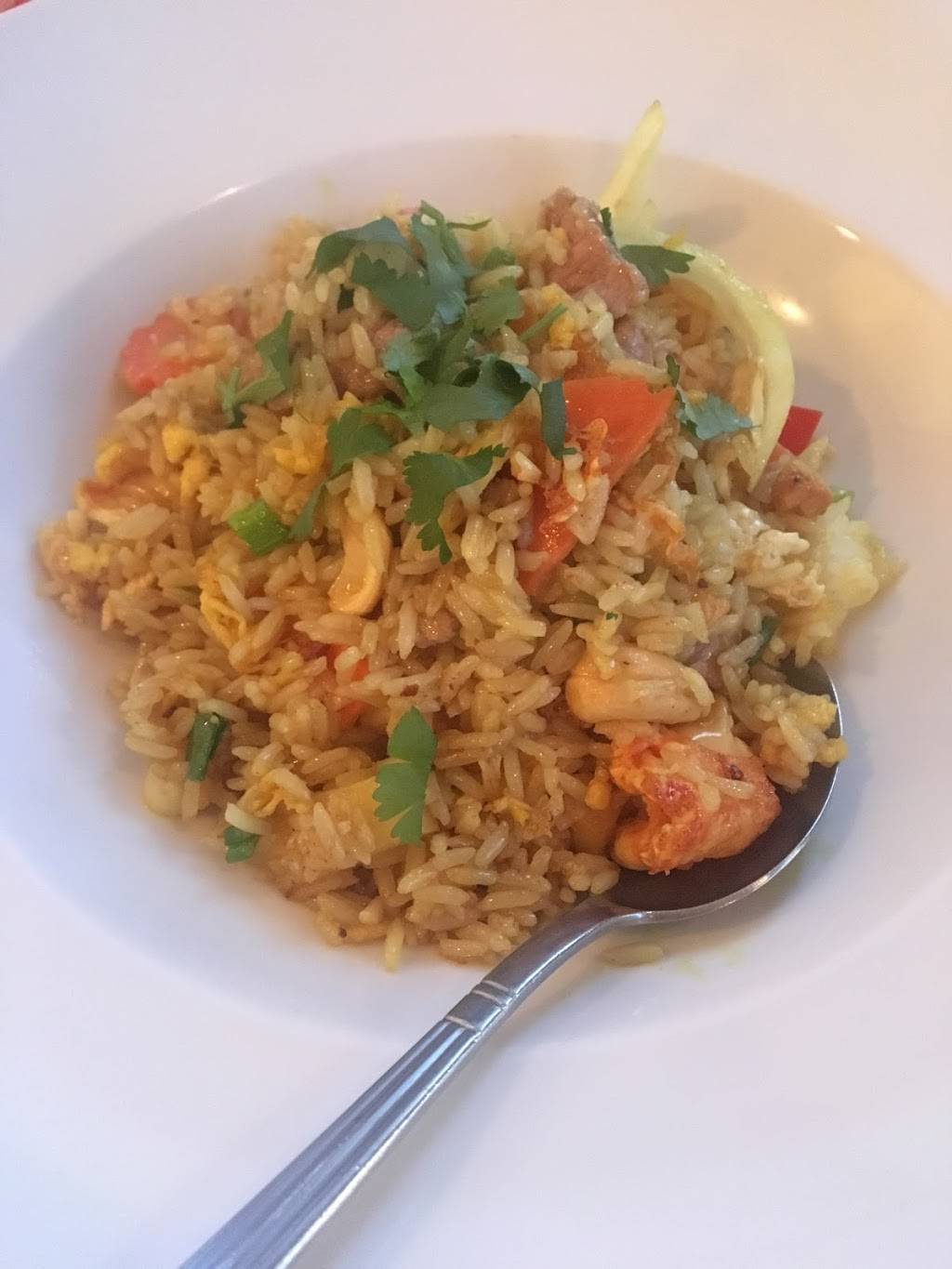 The Terrace - Savory Thai Cuisine | restaurant | 1559 Dixwell Ave, Hamden, CT 06514, USA | 2032302077 OR +1 203-230-2077