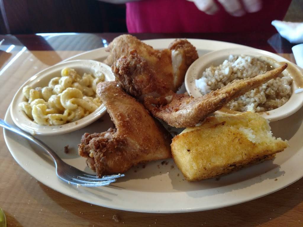 Southern Hands Homestyle Cooking | restaurant | 6025 Winchester Rd, Memphis, TN 38115, USA | 9013678989 OR +1 901-367-8989